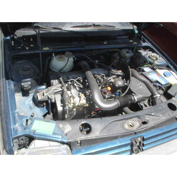 peugeot 205 berlina del año 1995