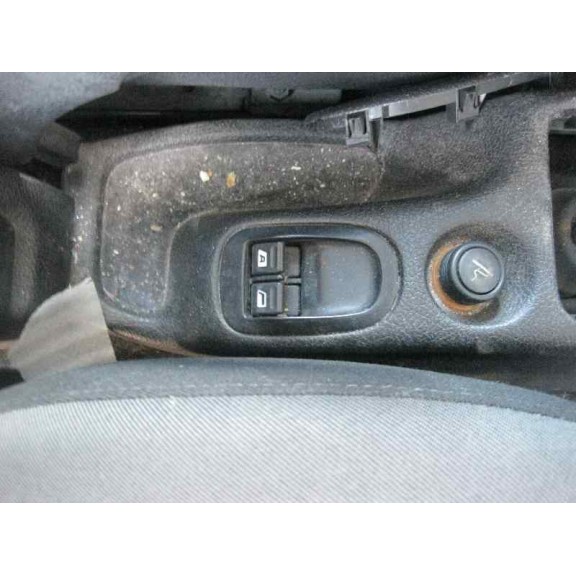 peugeot 206 berlina del año 2006