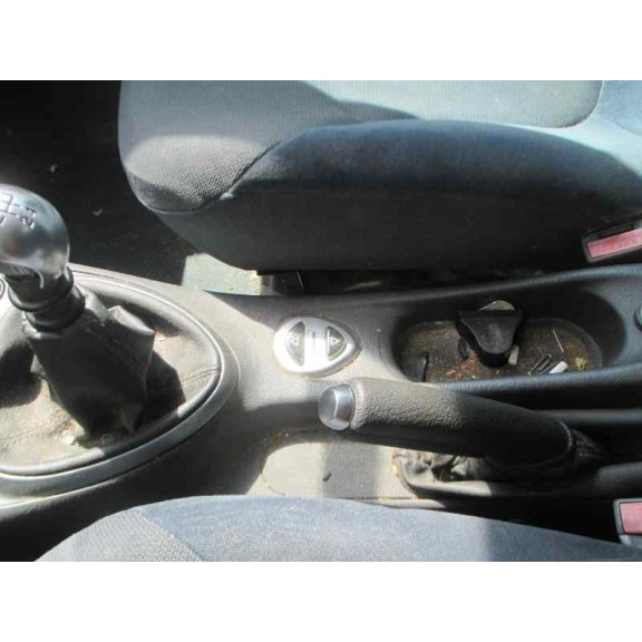 citroën c5 berlina del año 2004