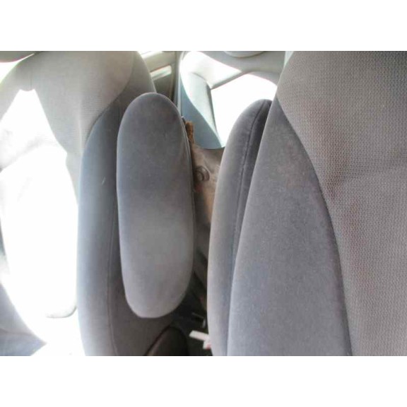 citroën c5 berlina del año 2004