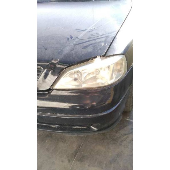 opel astra g berlina del año 2004