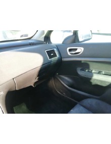 peugeot 307 break / sw (s1) del año 2004 2