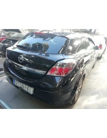 opel astra gtc del año 2011
