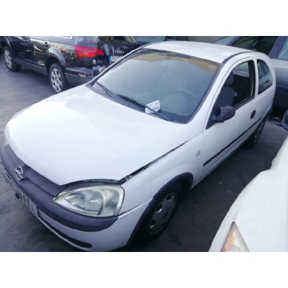 opel corsa c del año 2001