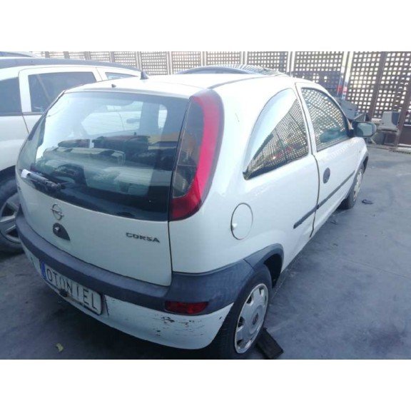 opel corsa c del año 2001