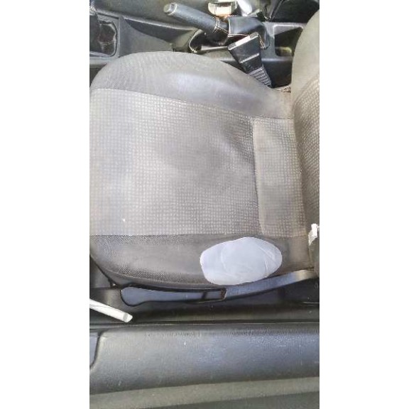 opel astra g berlina del año 2004