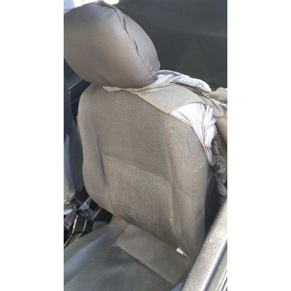 opel astra g berlina del año 2004