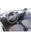 opel corsa c del año 2001