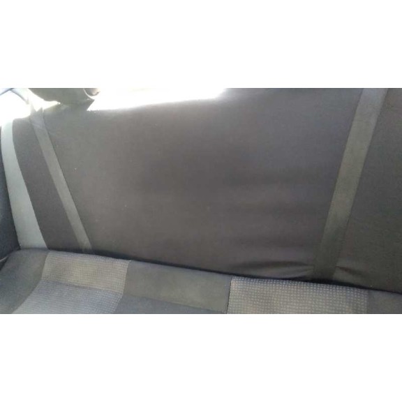 opel astra g berlina del año 2004