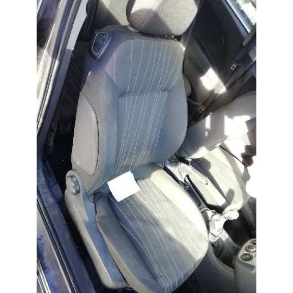 opel corsa d del año 2007