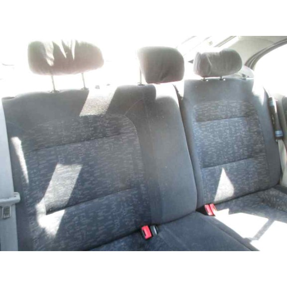 renault megane i fase 2 berlina (ba0) del año 2001