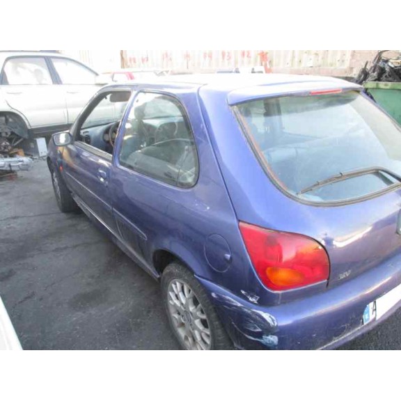 ford fiesta berlina del año 1997