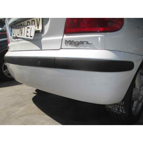 renault megane i fase 2 berlina (ba0) del año 2001