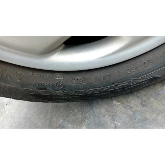 citroën xsara berlina del año 2000