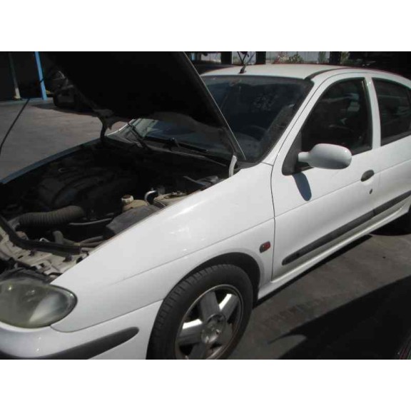 renault megane i fase 2 berlina (ba0) del año 2001
