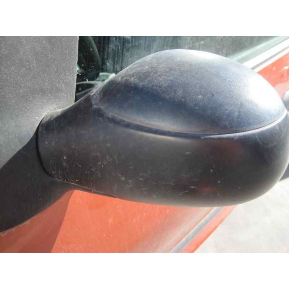 peugeot 206 berlina del año 2001