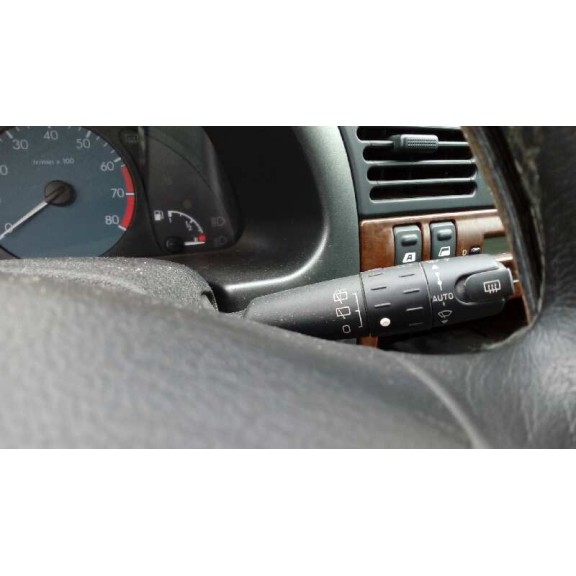 citroën xsara berlina del año 2000