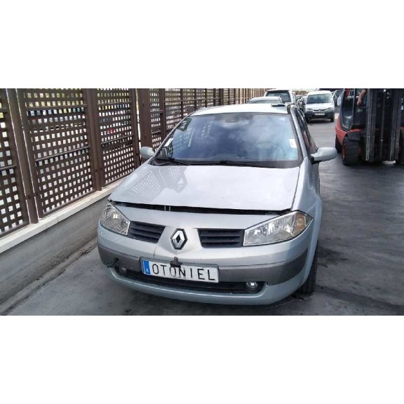 renault megane ii berlina 5p del año 2004