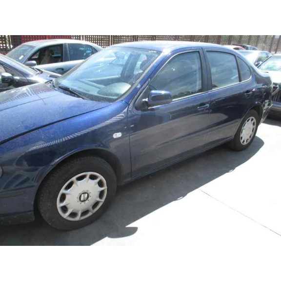 seat toledo (1m2) del año 2001