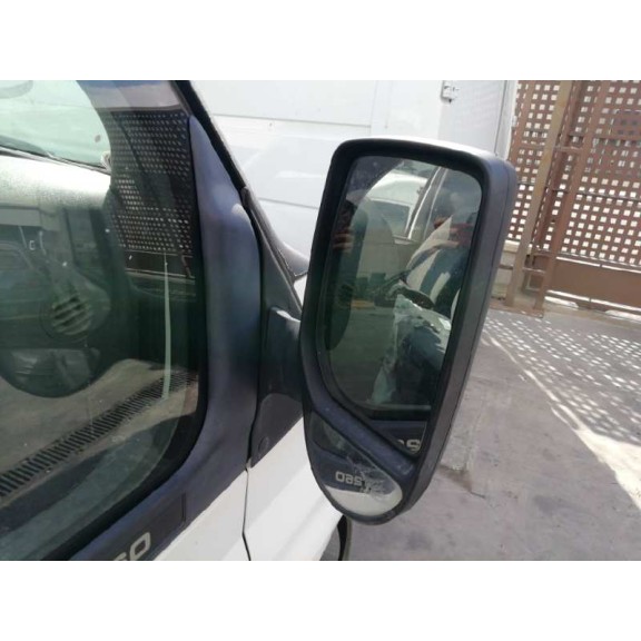 ford transit caja cerrada, corta (fy) (2000 =>) del año 2001