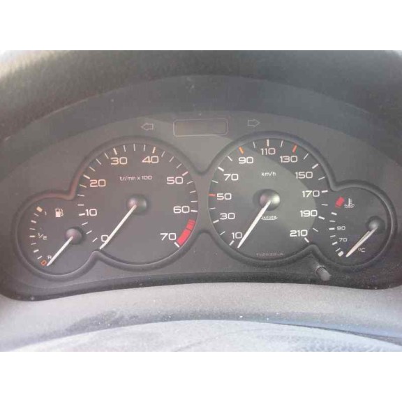 peugeot 206 berlina del año 2001