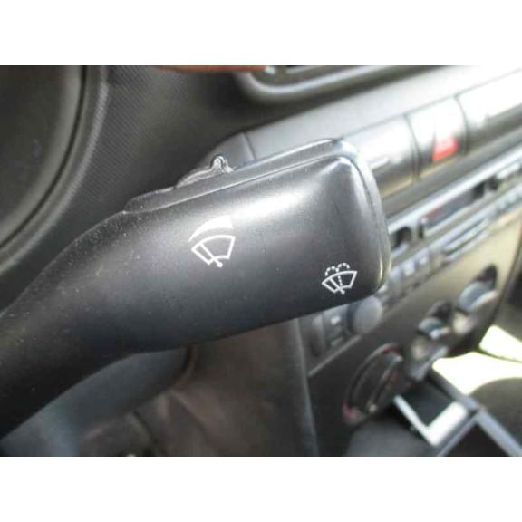 seat toledo (1m2) del año 2001