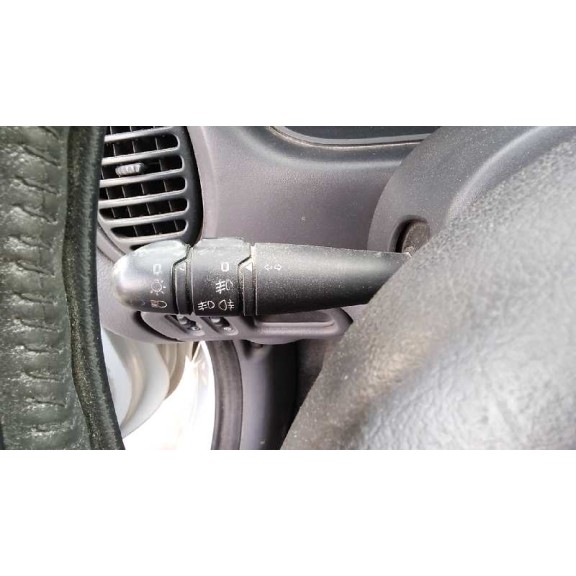 renault megane i fase 2 berlina (ba0) del año 2000