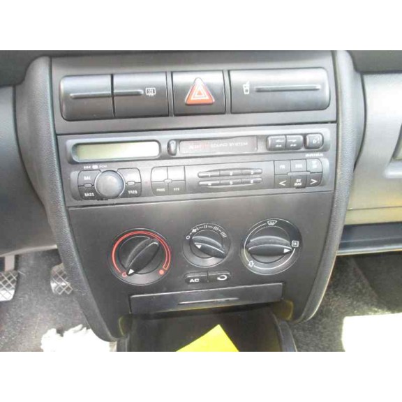 seat toledo (1m2) del año 2001