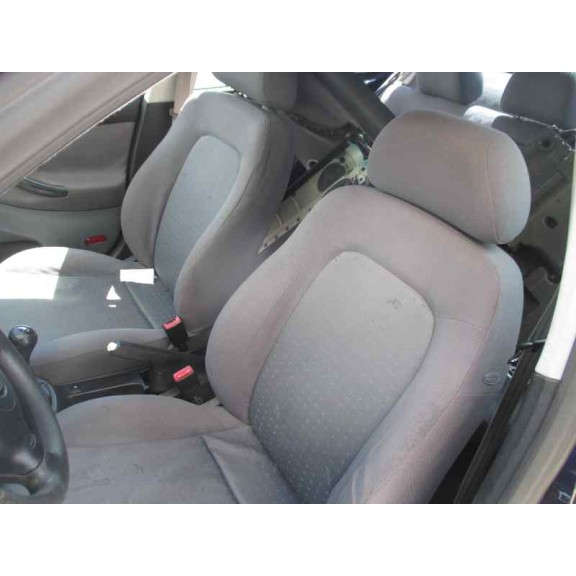 seat toledo (1m2) del año 2001