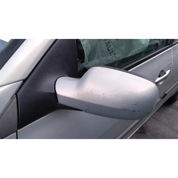 renault megane ii berlina 5p del año 2004