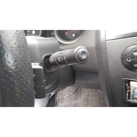 renault megane ii berlina 5p del año 2004