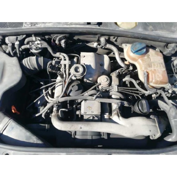 audi a6 berlina (4b2) del año 2000