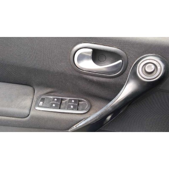 renault megane ii berlina 5p del año 2004