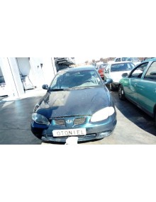 hyundai lantra berlina (rd) del año 2000