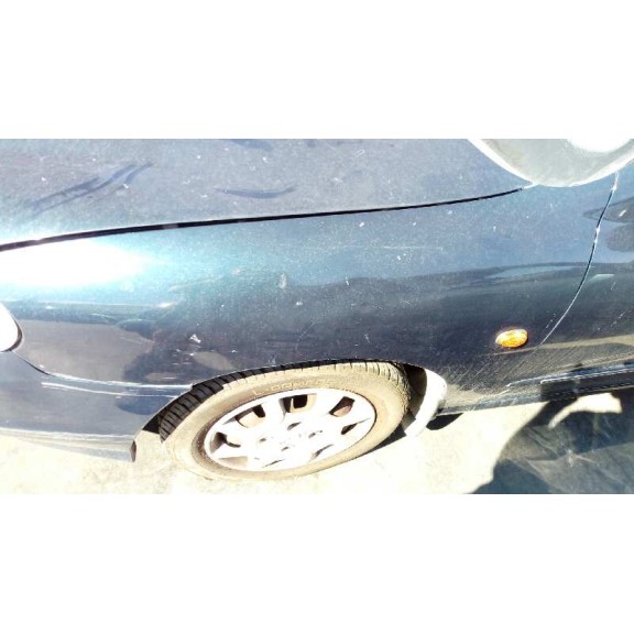 hyundai lantra berlina (rd) del año 2000