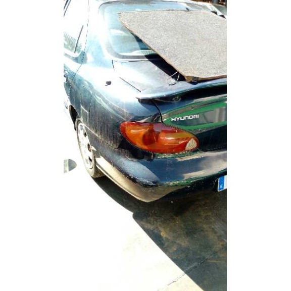 hyundai lantra berlina (rd) del año 2000