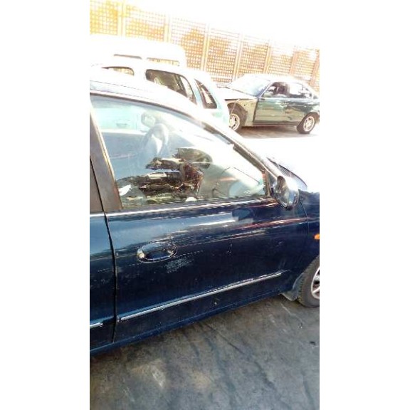 hyundai lantra berlina (rd) del año 2000