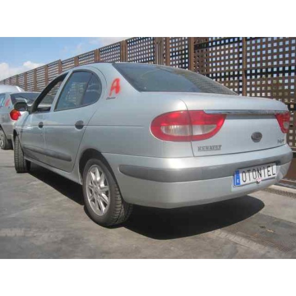 renault megane i fase 2 classic (la..) del año 2000