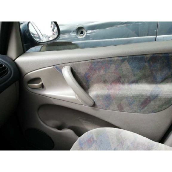 citroën xsara picasso del año 2000