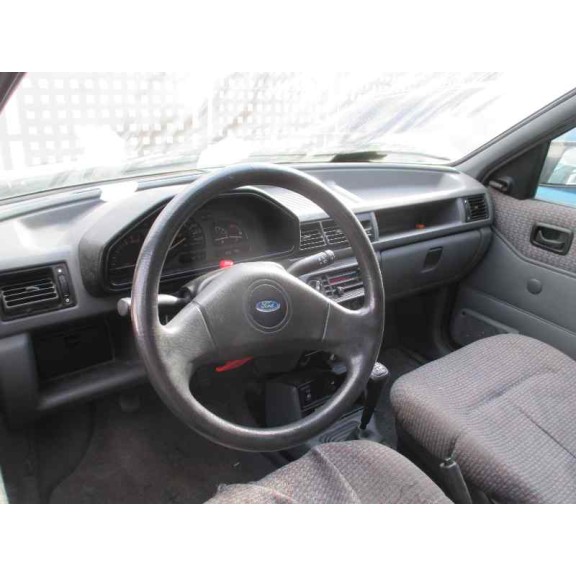ford fiesta berl./courier del año 1990