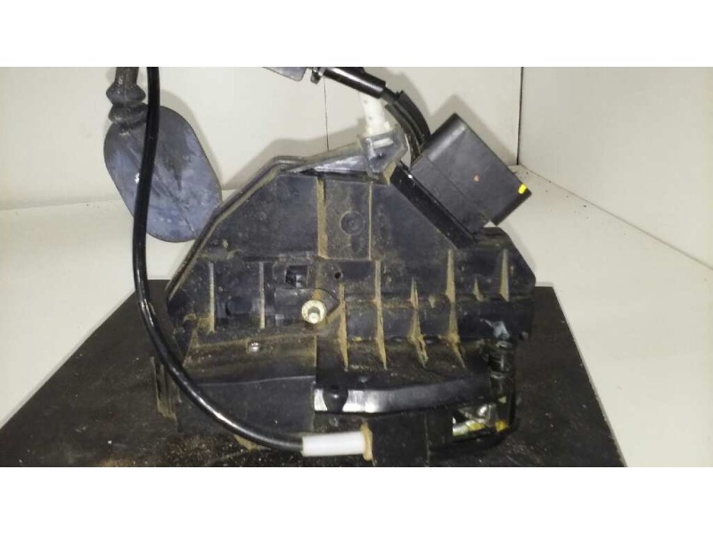 Recambio de cerradura puerta delantera derecha para ford fiesta (ccn) sync edition referencia OEM IAM   4 PINS