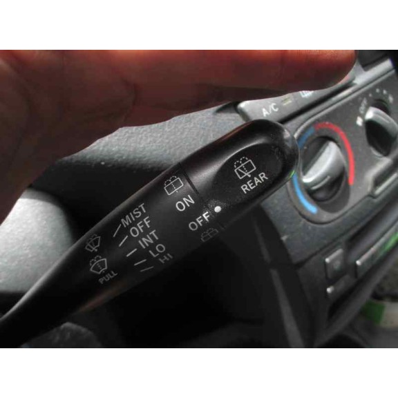 toyota yaris (ncp1/nlp1/scp1) del año 2005