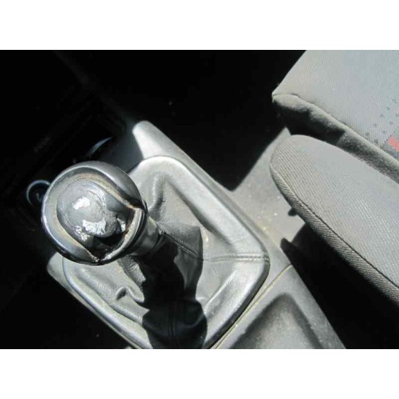 seat cordoba berlina (6k2) del año 2001