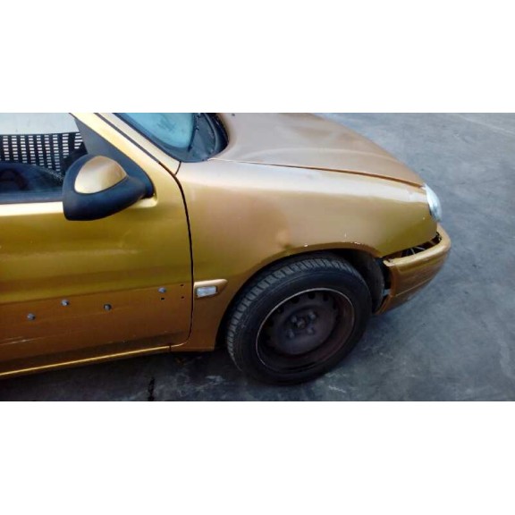 citroën saxo del año 2000