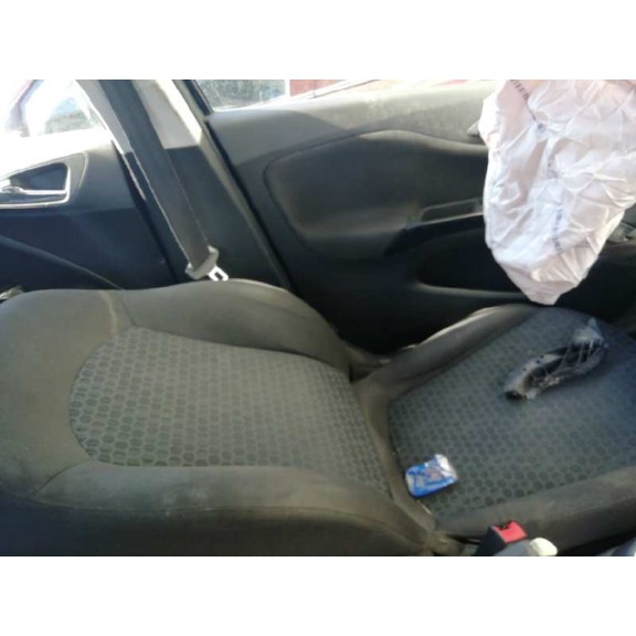 opel corsa e del año 2015