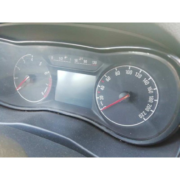 opel corsa e del año 2015