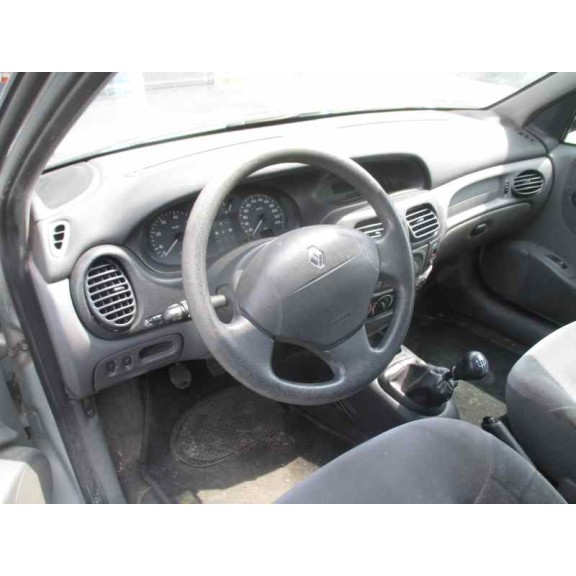 renault megane i fase 2 gandtour (ka..) del año 2001