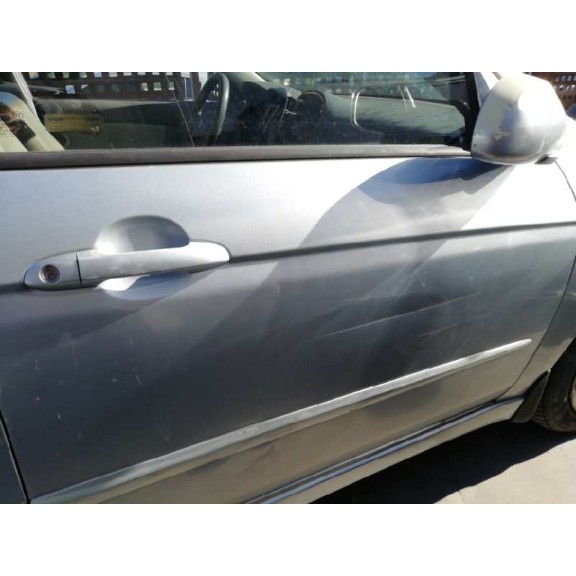 kia cerato del año 2004