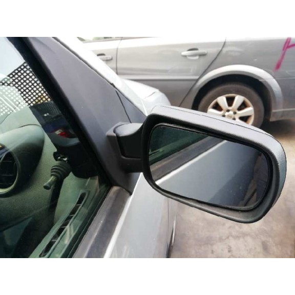 ford fiesta (cbk) del año 2003