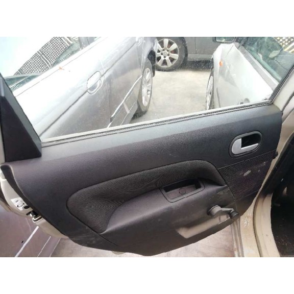 ford fiesta (cbk) del año 2003